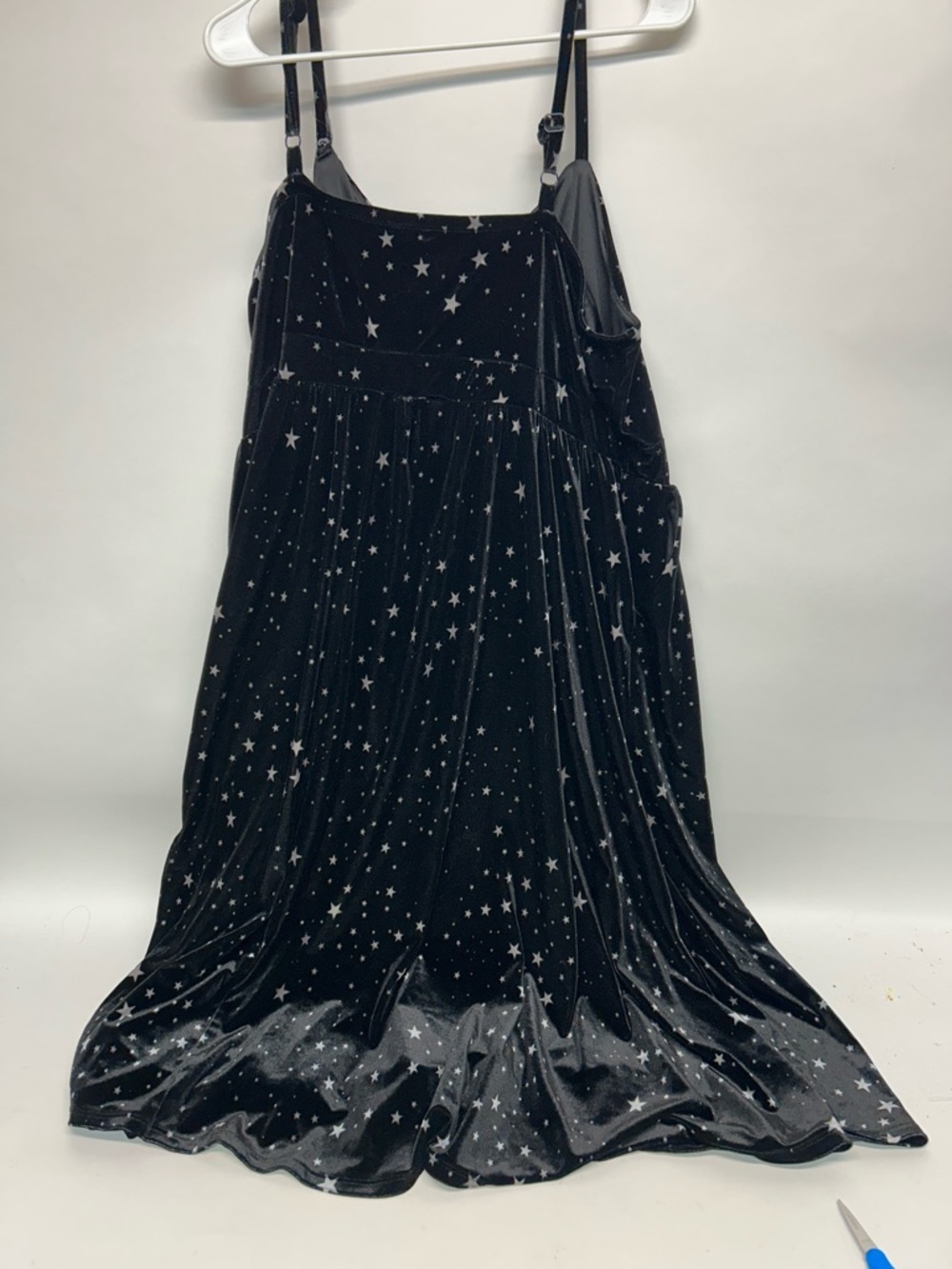 torrid Black Velvet Star-Print Midi Dress 3x has pockets! - Picture 5 of 5